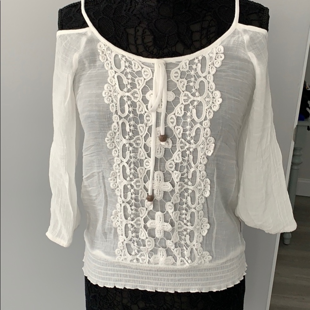 Ladies BCX XS blouse.